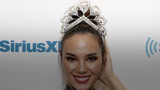 La insólita nueva corona del Miss Universo E! Online Latino MX