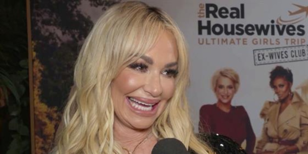 Taylor Armstrong REACTS to Viral Cat Meme - E! Online.jpg