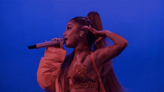 ¿ariana Grande Dobla En Sus Conciertos E Online Latino Co