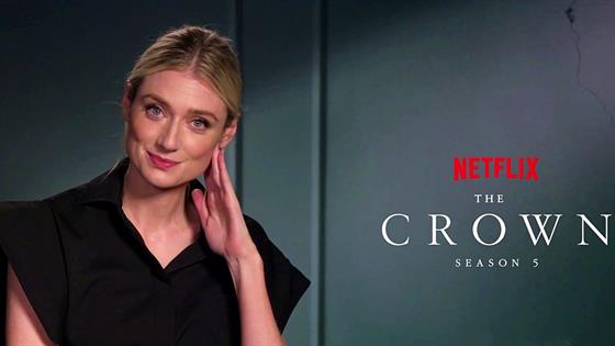 best of elizabeth debicki on X: 🚨What time is The Crown coming to  Netflix?🚨 ⏰ 3 a.m. ET/12 a.m. PT ⏰ 8am GMT  / X