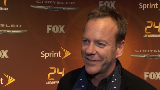 Kiefer Sutherland Brings Back 24   Raw 20140505 Sutherland 221337 560x315 