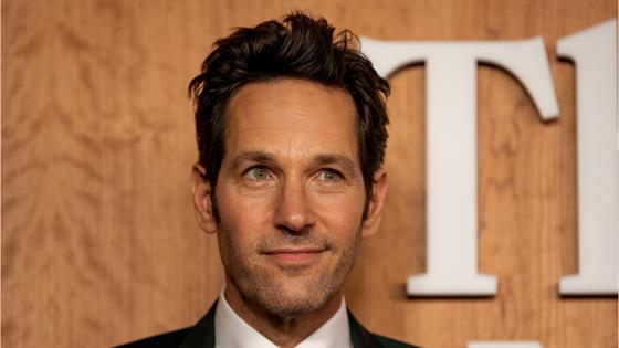 Ryan Reynolds Teases Paul Rudd Over Sexiest Man Alive Title 