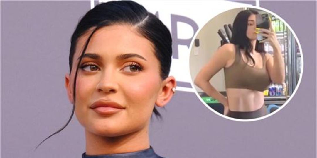 Kylie Jenner Gets Candid About Her Postpartum Pain - E! Online.jpg