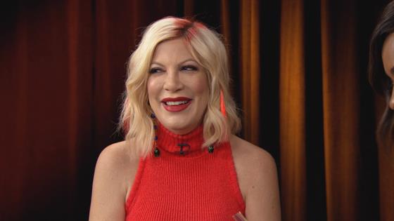 Tori Spelling Plays 'So Tori, So Dean'