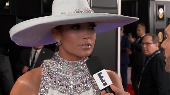 Jennifer Lopez's Red Carpet Fashion Look at 2019 Grammy Awards | E! News