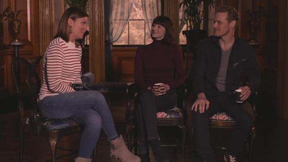 Sam Heughan & Caitriona Balfe Play 'Ne'er Have I E'er' Game