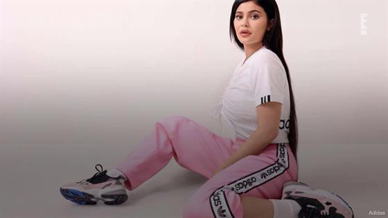 tenis adidas kylie jenner