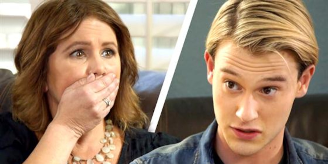 Tyler Henry Connects Tracey Gold to Murdered Growing Pains Actor - E! Online.jpg