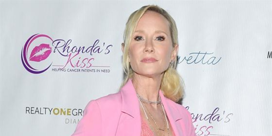 Anne Heche "Not Expected to Survive" After Car Crash - E! Online.jpg