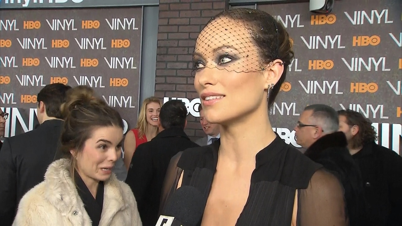 Olivia Wilde Breaks The Mold In Vinyl E News