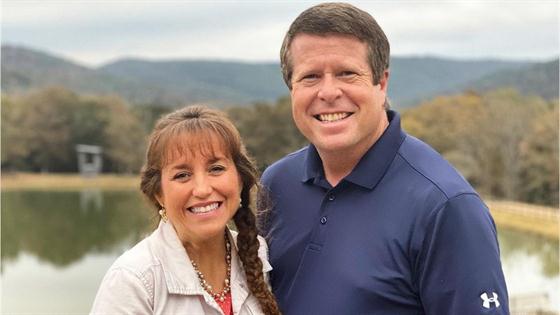 Michelle Duggar Wears LEGGINGS in Rare Family Photo