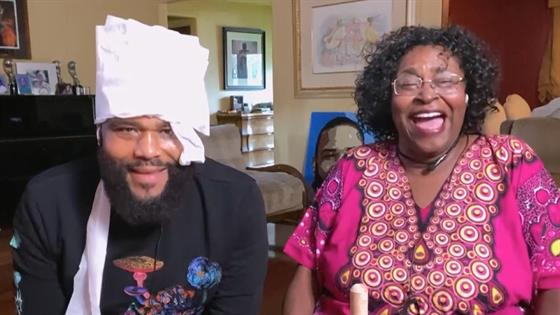 Toilet Paper Unravel Race Makes Celebrities Dizzy