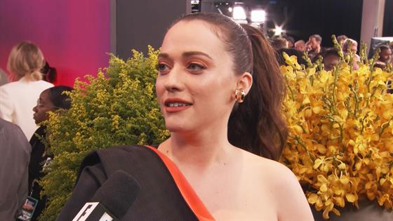 Kat Dennings Fangirls Over Gwen Stefani at 2019 PCAs