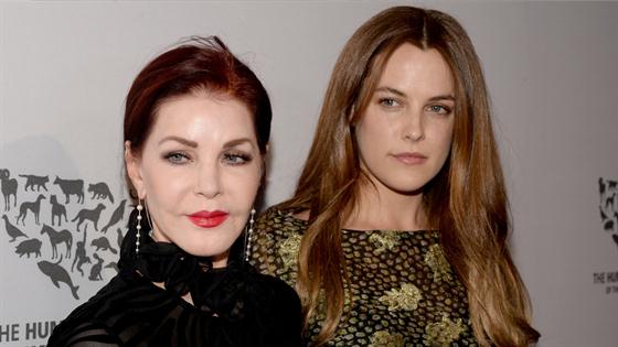 Riley Keough Just Went Brunette For Fall