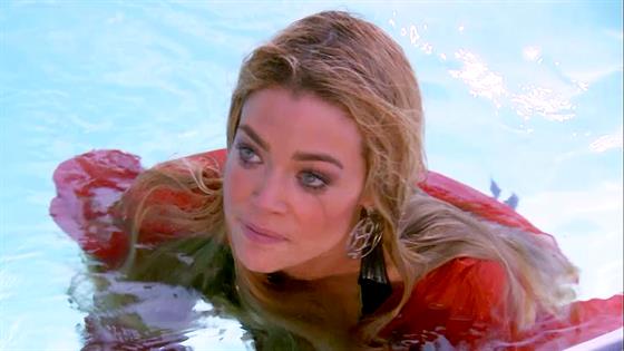 Denise Richards Wet & Wild Underwater Photoshoot From Hell