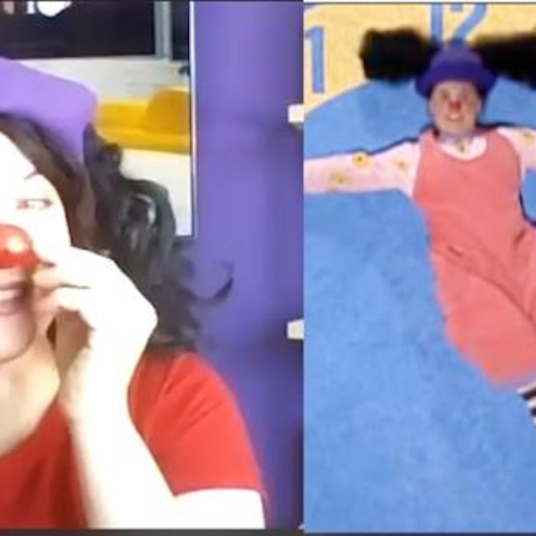Alyson Court Explains Infamous quot The Big Comfy Couch quot Clock Stretch Alyson Court Explains Infamous quot The Big Comfy Couch quot Clock Stretch