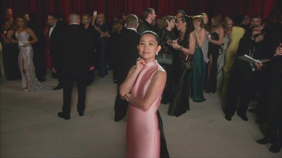 Hong Chau Oscars 2023 E! Glambot