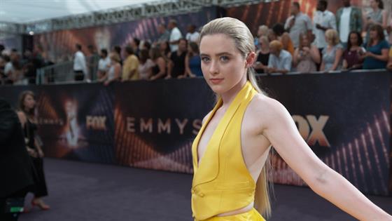 Kathryn Newton 2019 Emmys E Glambot 0160