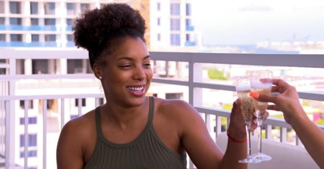 Is Darnell Nicole Still Married To Alan Anderson Which "WAGS Miami" Star Slept With Darnell Nicole's Man? - E! Online