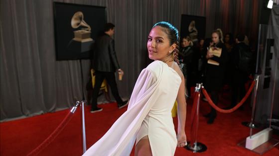 Erin Lim - 2020 Grammy Awards Glambot - E! Online