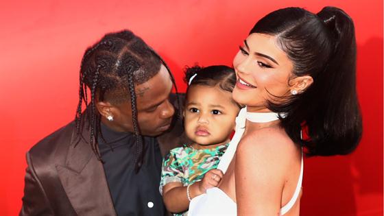 Kylie Jenner Shares Adorable Photo Of Stormi Buried In Sand E Online