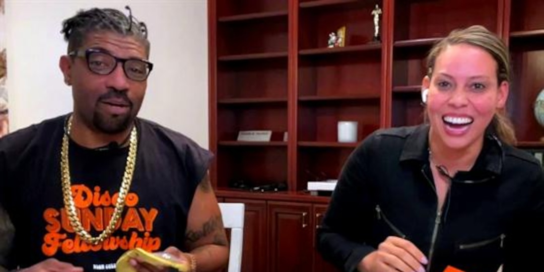 Deon Cole Puts His Nursery Rhyme Expertise to the ULTIMATE Test - E! Online.jpg