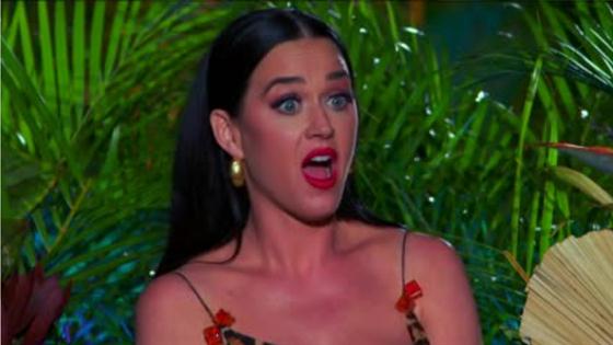 Katy Perry Gets BOOED on 