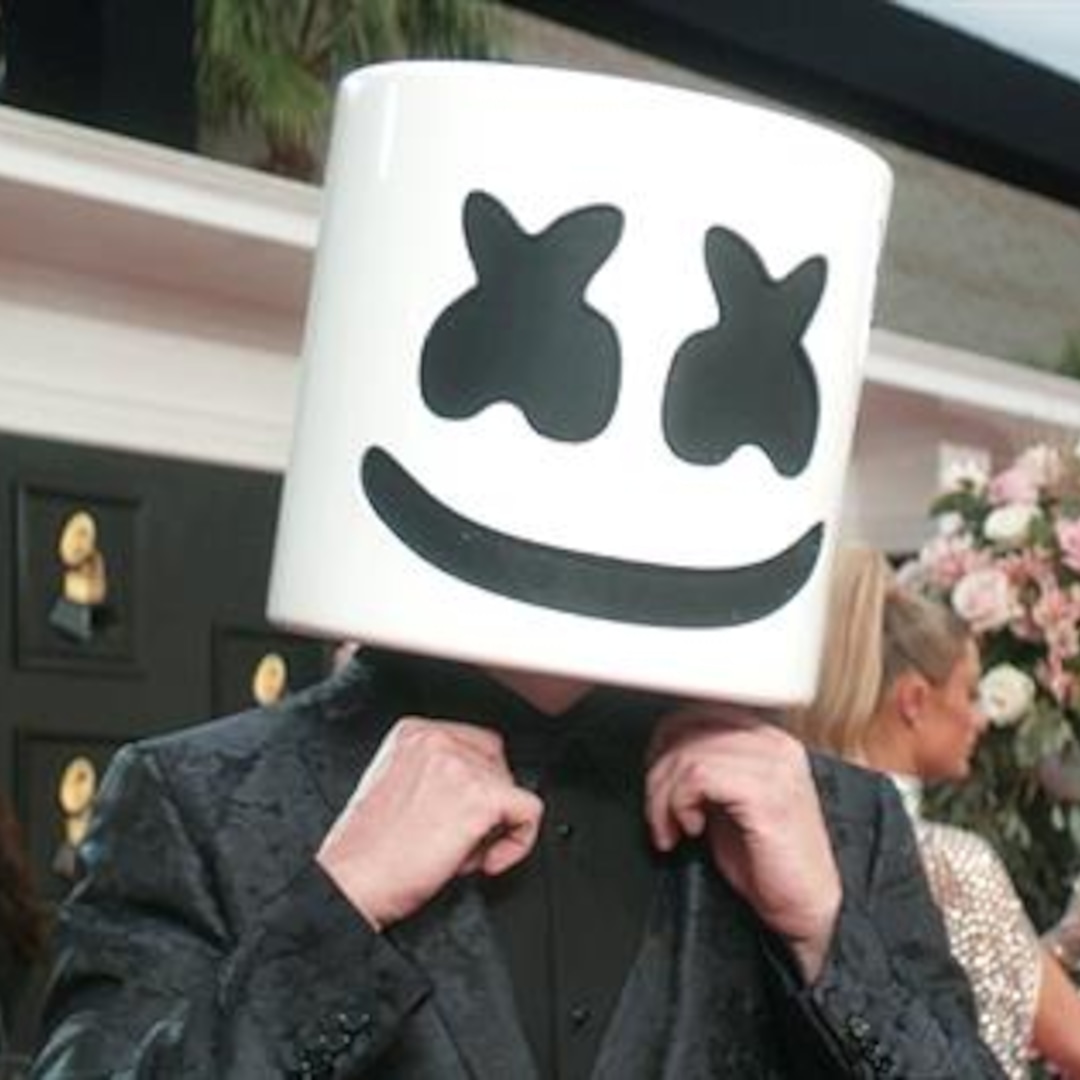 Marshmello GLAMBOT: Behind the Scenes at Grammys 2022 - E! Online