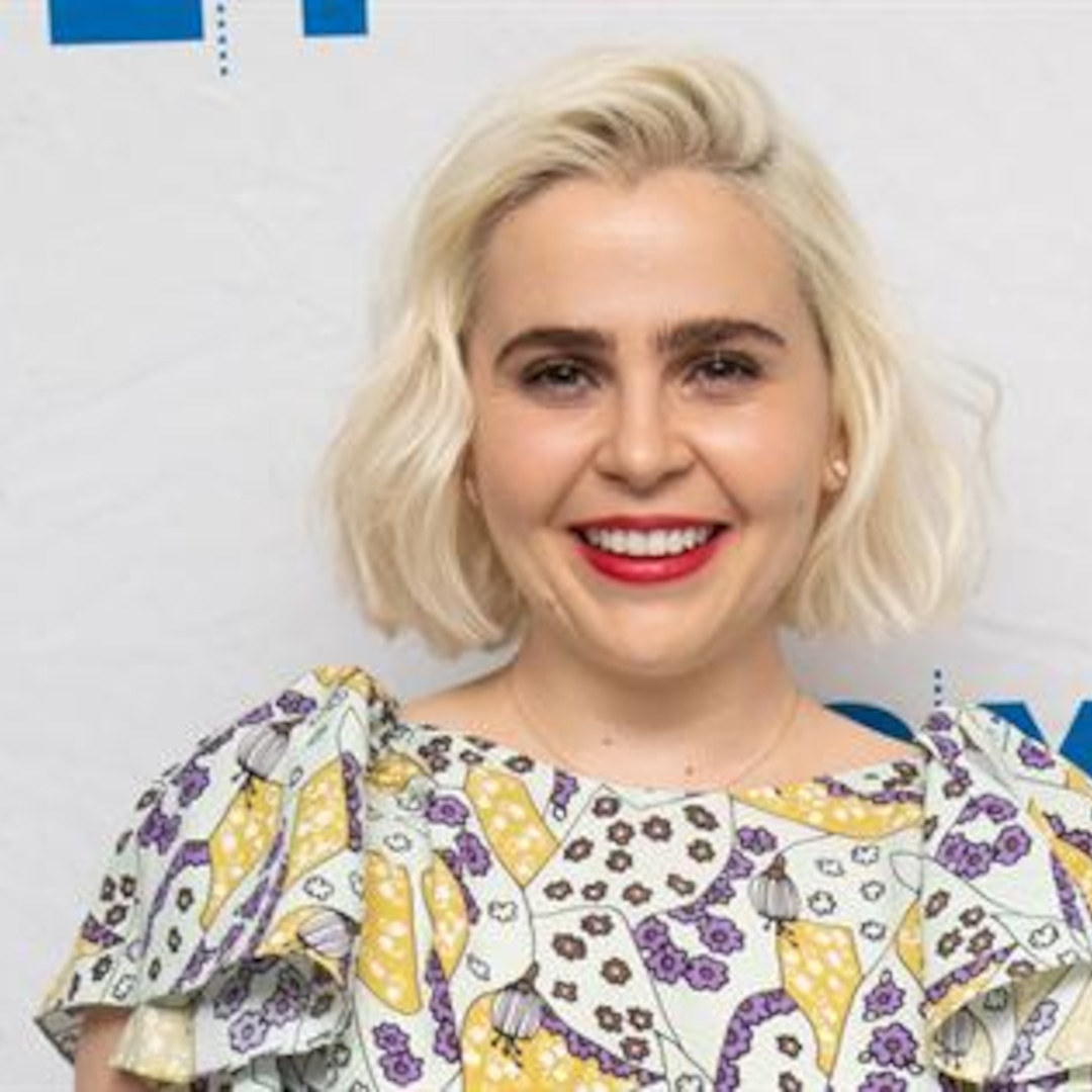 Mae Whitman Announces She #39 s Pregnant With #39 Parenthood #39 Cast Reunion Photo Mae Whitman Announces She #39 s Pregnant With #39 Parenthood #39 Cast Reunion Photo