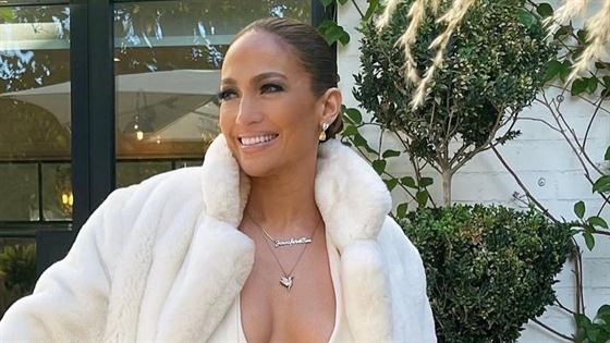 Jennifer Lopez Shows Off Jewelry Honoring Her Marriage