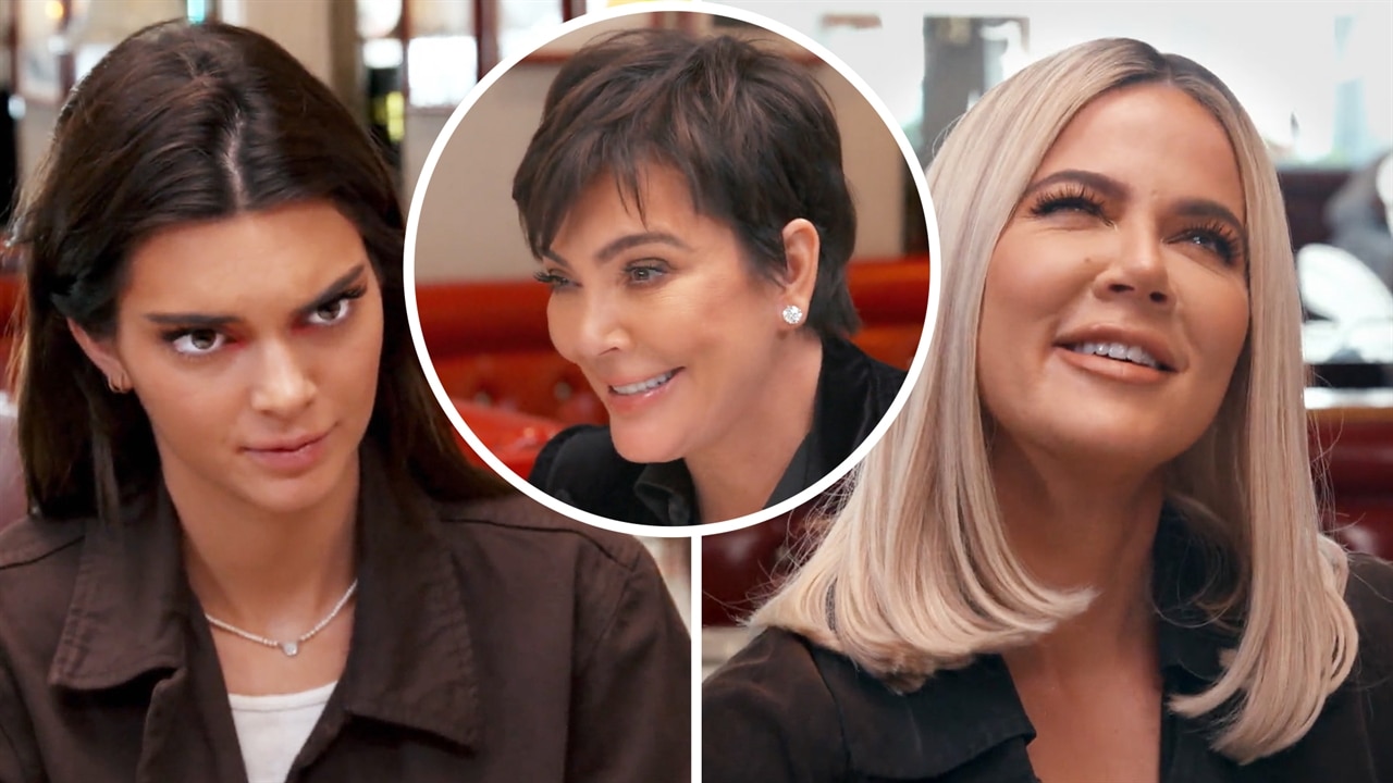 Kendall Jenner And Khloe Kardashian React To Kris Sex Life On Kardashians E News Uk 