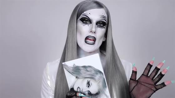YouTuber Jeffree Star's "Cremated" Palette Sells Out