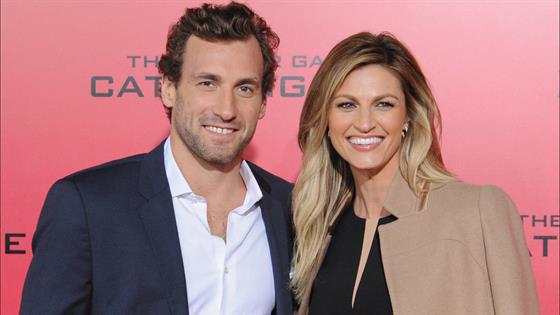 Erin Andrews Is Married! Dancing With the Stars Co-Host Weds Jarret ...
