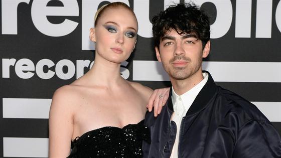 Inside Sophie Turner & Joe Jonas' Secret Vegas Wedding