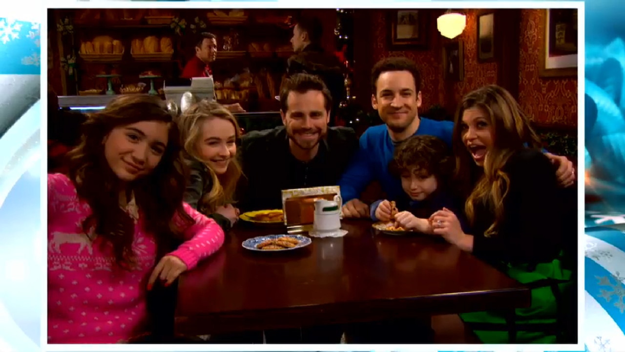 Cory and Shawn Reunite on Girl Meets World | E! News