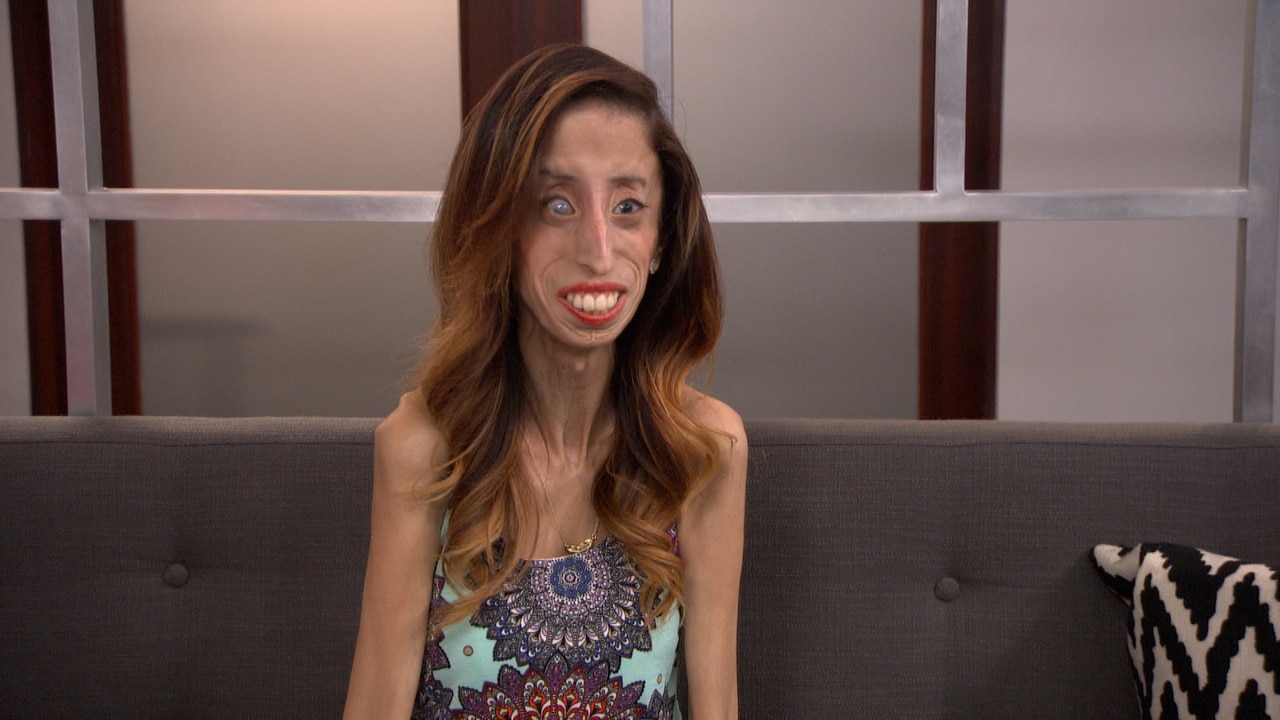 Lizzie Velasquez S Powerful Journey E News   Raw 20140501 Velasquez 221202 1280x720 