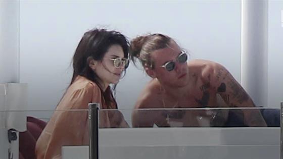 Relembre A Viagem Romântica De Kendall Jenner E Harry Styles Em Iate