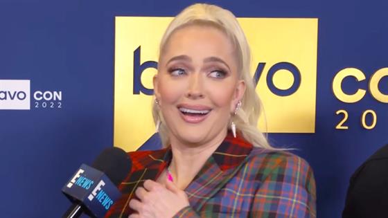 Erika Jayne Reacts To Great Question At Bravocon 2022 7071