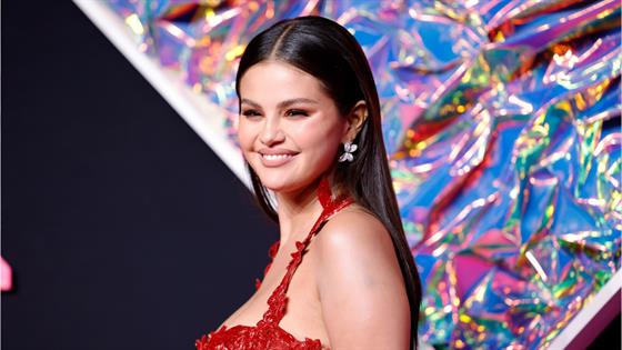 selena-gomez-is-red-hot-at-the-2023-mtv-vmas