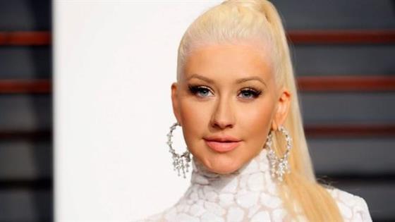 Christina Aguilera Simula Sexo Oral En Su Salvaje Fiesta De Cumpleaños E Online Latino Mx 8674