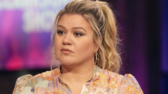 Kelly Clarkson Changes 'Piece by Piece' Lyrics After Divorce