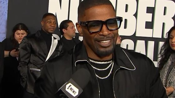 Would Jamie Foxx Ever Host the Oscars? He Says... (Exclusive)