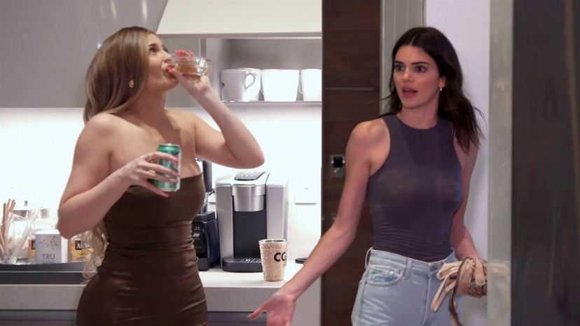 Here S What Caused Kendall Kylie Jenner S Fight On Kuwtk E Online Here S What Caused Kendall Kylie Jenner S Fight On Kuwtk E Online