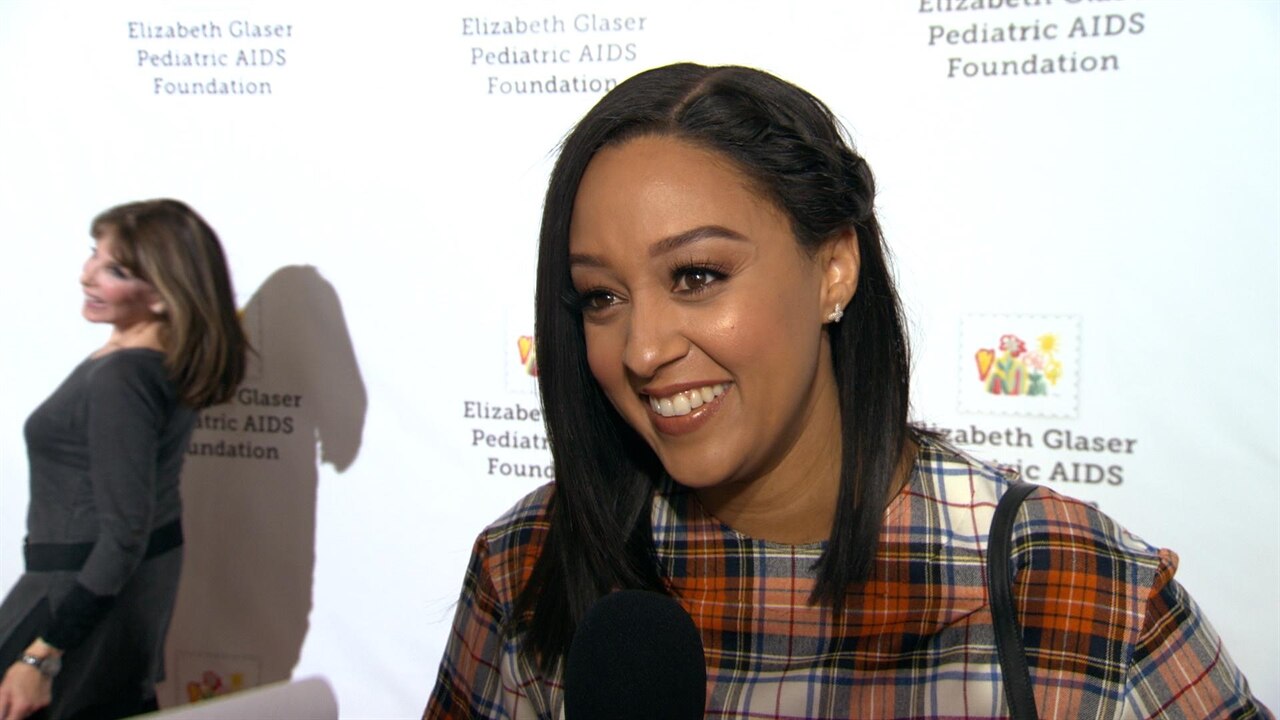 mowry-twins-naked-mom-secretly-fucking