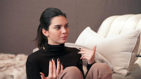 Why Is Kendall Jenner So Pissed At Kourtney