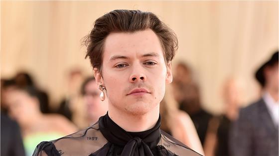 Harry Styles' Most Fashion Forward Looks Are What Make Him Beautiful