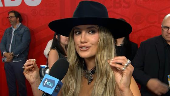 Lainey Wilson Confesses She Used to Impersonate Miley Cyrus at Kids