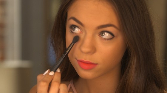 How To Correct Common Makeup Mishaps - E! Online