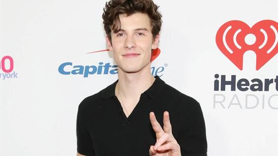 Shawn Mendes Enloquece A Sus Fans Saludándolos En Ropa Interior E Online Latino Mx