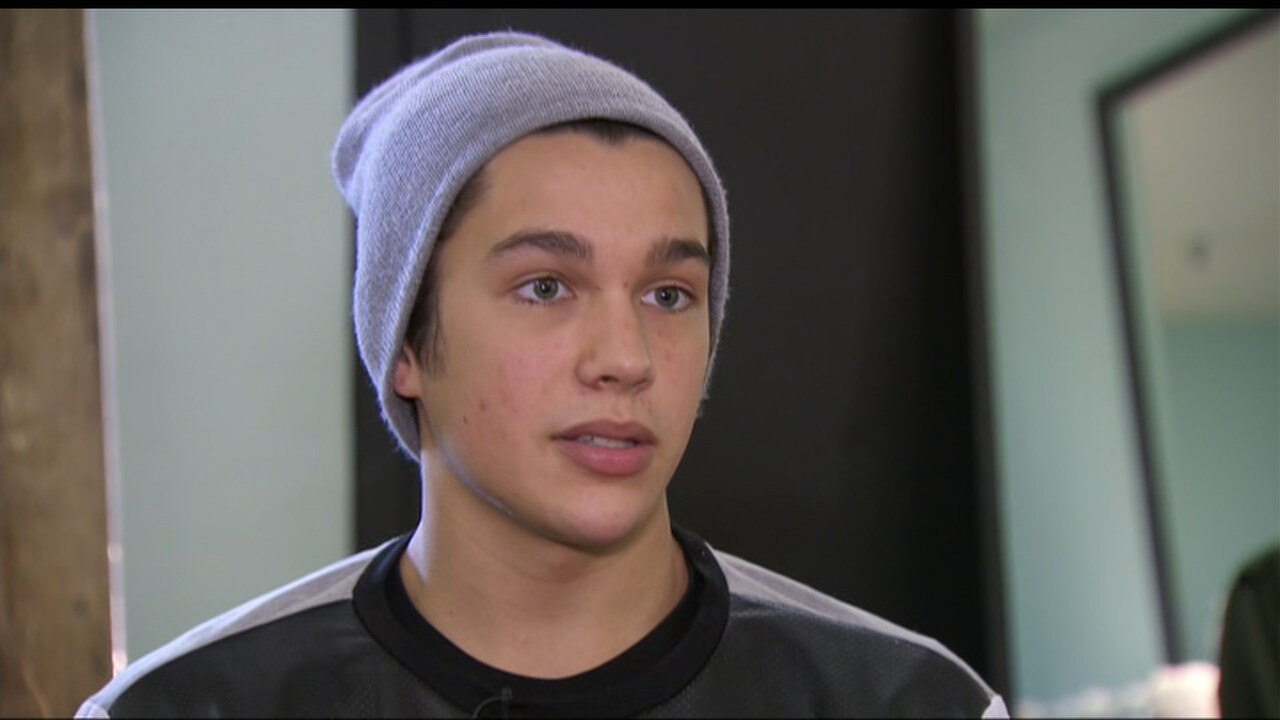 Austin Mahone Shares T-Swift Advice | E! News